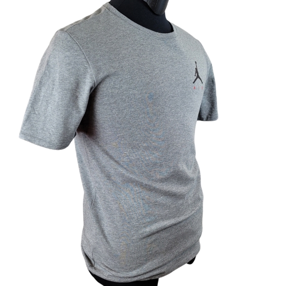 NIKE JORDAN AIR JUMPMAN Tee Shirt Grey Sports Size Medium - Picture 2 of 7